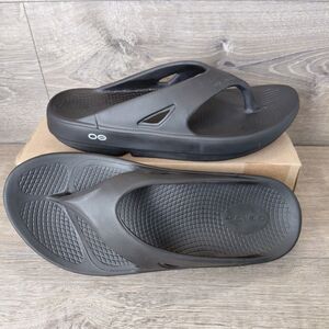 Oofos Sandals Mens Size 9 Black OOriginal Recovery Slip On Comfort Flip Flops